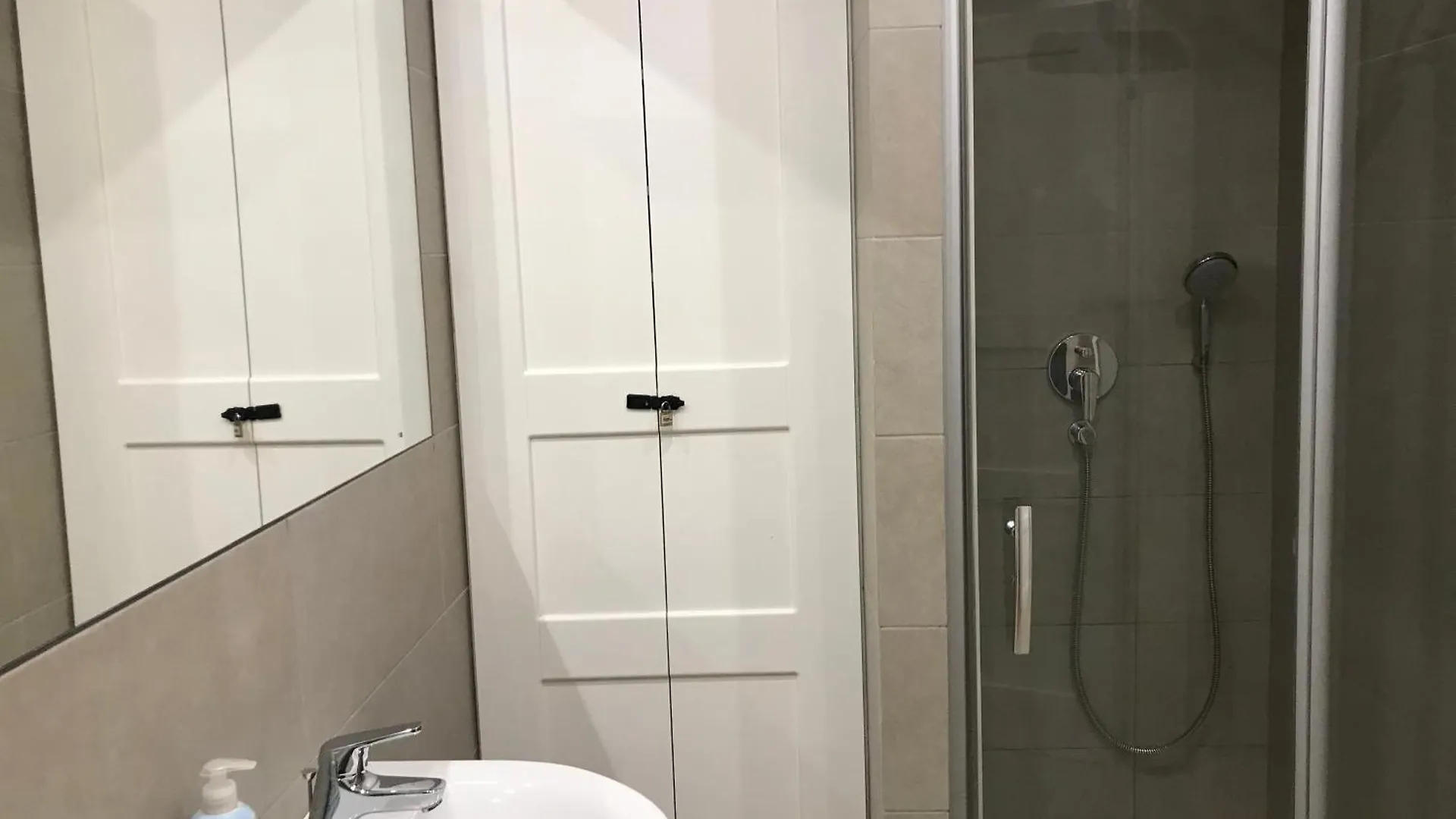فندق مبيت وإفطار B&B Krocinova براغ
